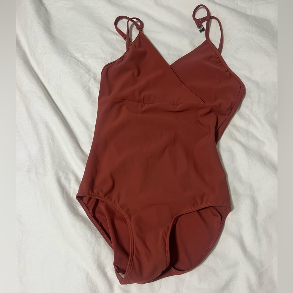 Naomi Elevè leotard size small